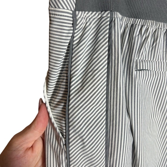 Athleta Brooklyn Textured Ankle Pant White Stripe, Size 18 - Picture 5 of 14